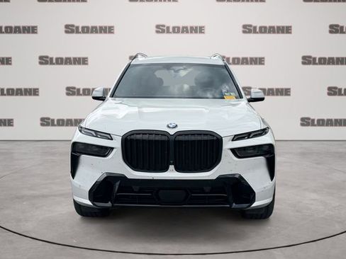 Used 2024 BMW X7 xDrive40i w/ M Sport Package AWD/4WD image 8