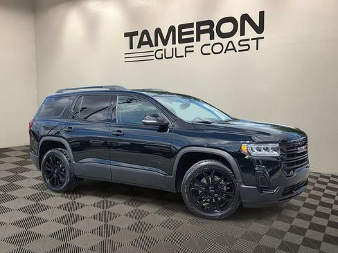 Used 2023 GMC Acadia SLE w/ Driver Convenience Package FWD image 1