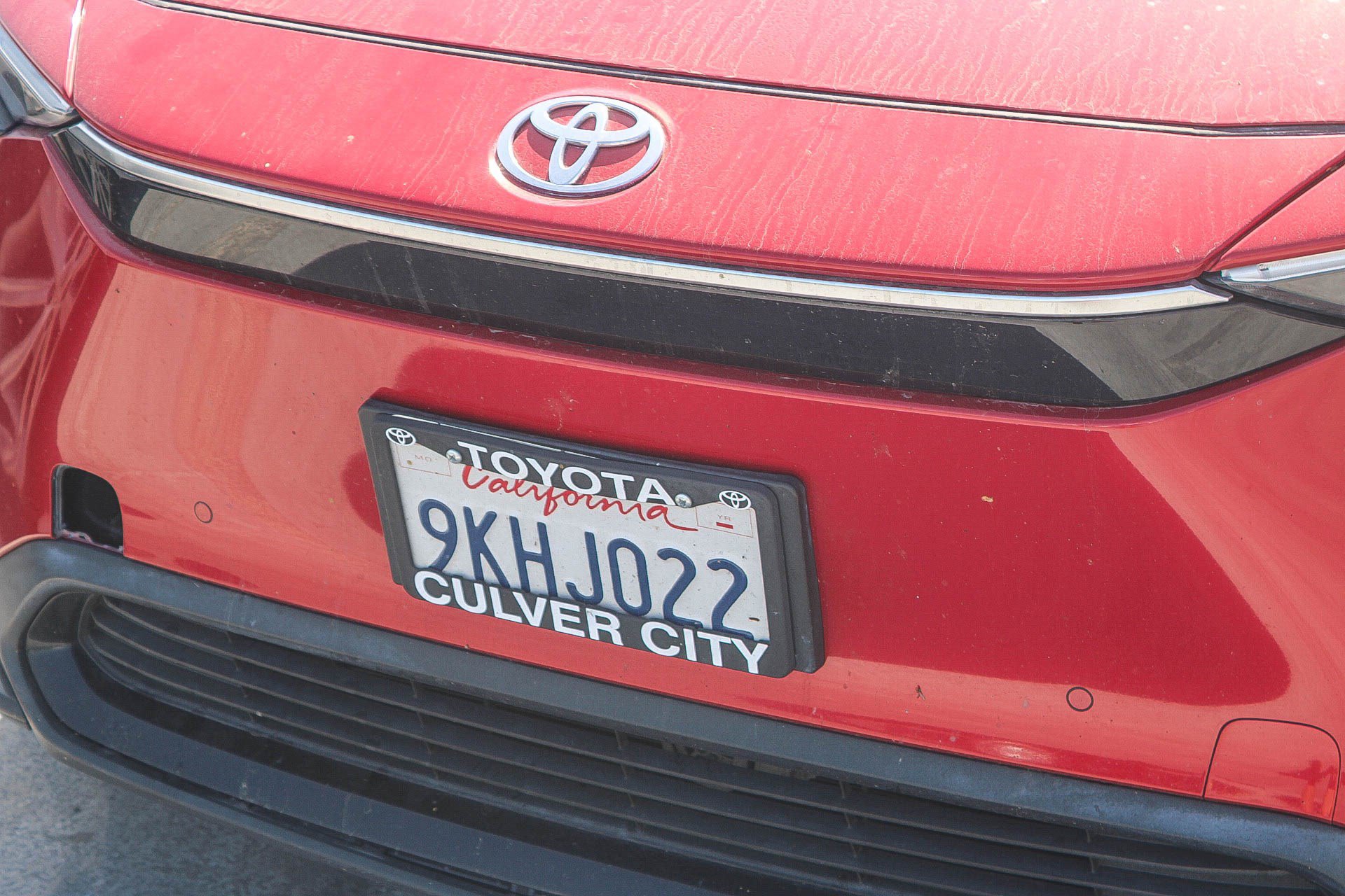 Used 2023 Toyota bZ4X FWD w/ Weather Package image 7