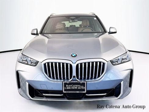 Used 2026 BMW X5 xDrive40i w/ Climate Comfort Package AWD/4WD image 2