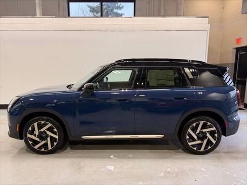 New 2026 MINI Cooper Countryman S image 2
