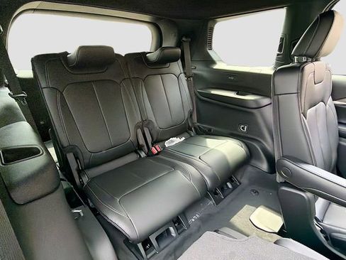 New 2026 Jeep Grand Cherokee L Limited AWD/4WD image 29