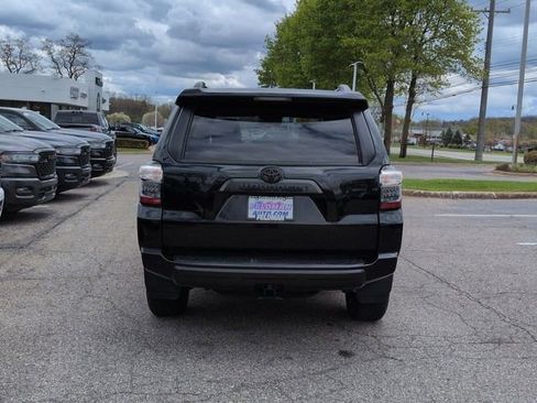 Used 2024 Toyota 4Runner TRD Off-Road Premium w/ Moonroof Package AWD/4WD image 4