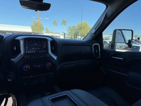 Used 2020 Chevrolet Silverado 2500 LTZ w/ LTZ Plus Package image 23