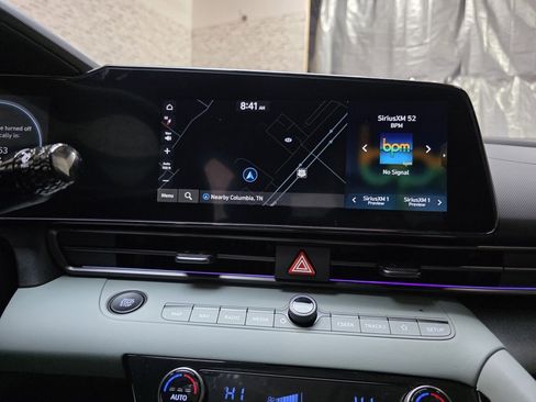 New 2025 Hyundai Elantra Limited image 19