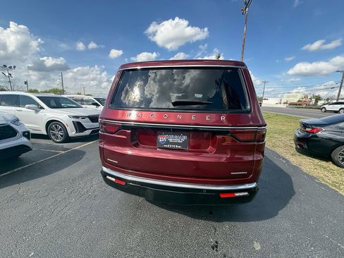 Used 2022 Jeep Wagoneer Series II image 4