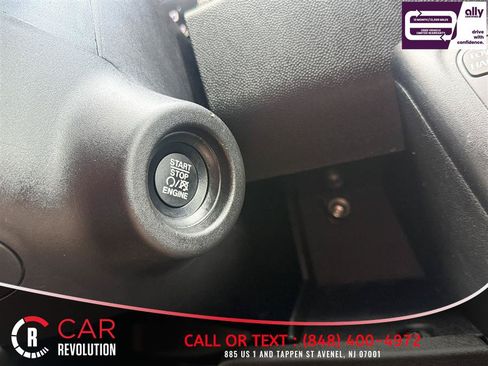 Used 2025 RAM ProMaster 2500 w/ Convenience Group FWD image 11