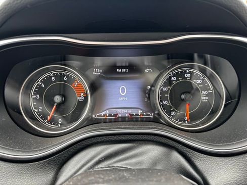 Used 2019 Jeep Cherokee Latitude Plus w/ Cold Weather Group image 26