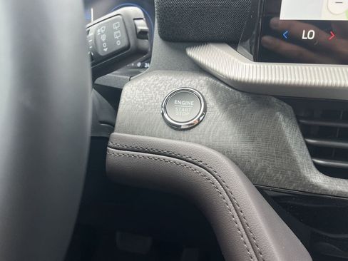 New 2026 Ford Explorer Platinum RWD image 6