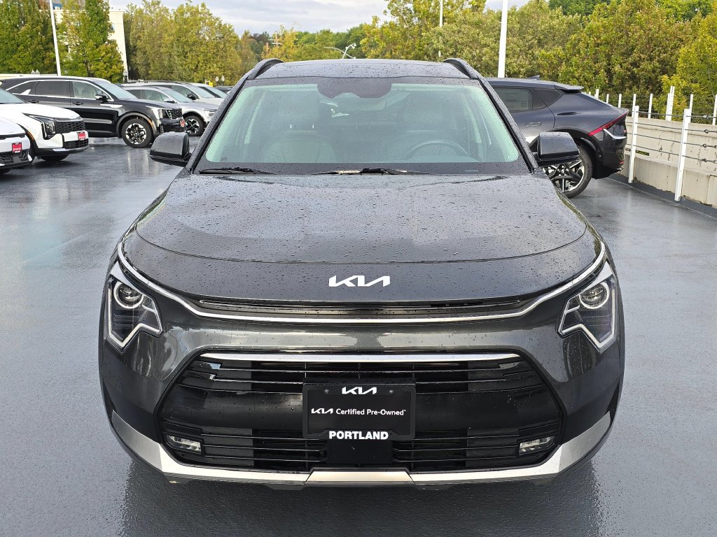 Certified 2024 Kia Niro EX Touring FWD image 9