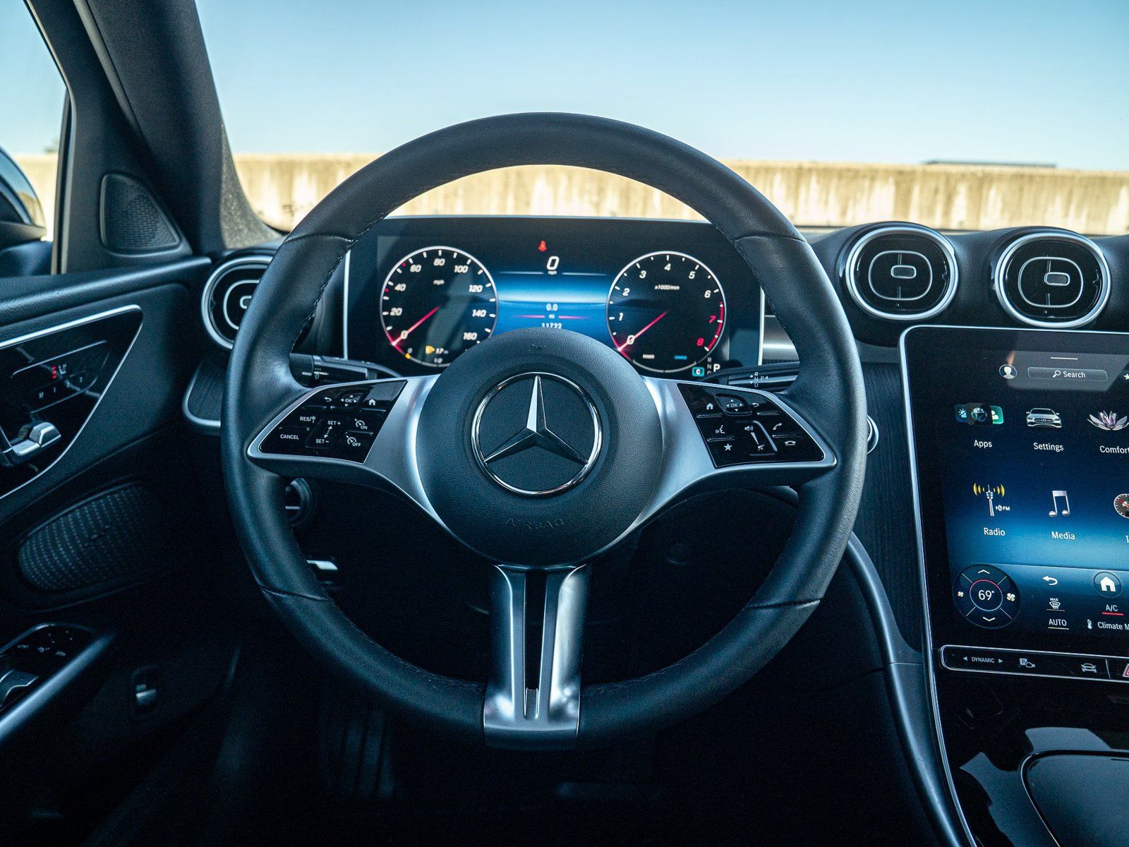 Used 2024 Mercedes-Benz C 300 4MATIC Sedan image 24