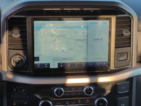 Certified 2022 Ford F150 XLT w/ Equipment Group 302A High image 28