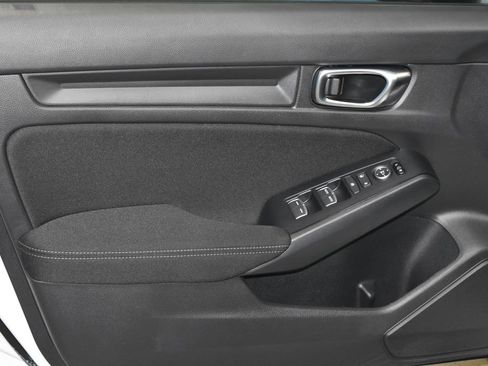 Used 2024 Honda Civic LX image 4