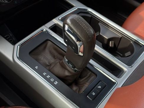 Used 2019 Ford F150 King Ranch w/ Equipment Group 601A Luxury AWD/4WD image 44