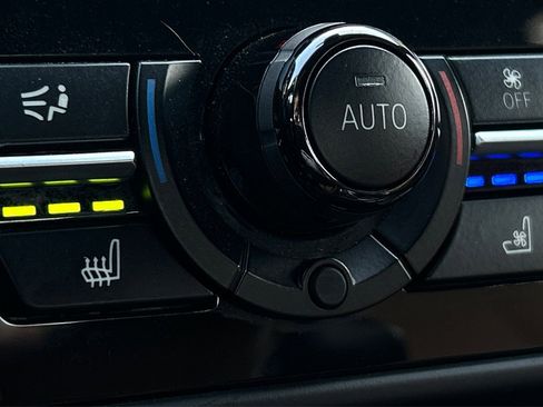 Used 2017 BMW 650i xDrive 650i xDrive Convertible 2D image 41