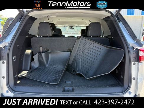 Used 2018 Chevrolet Traverse LT AWD/4WD image 16