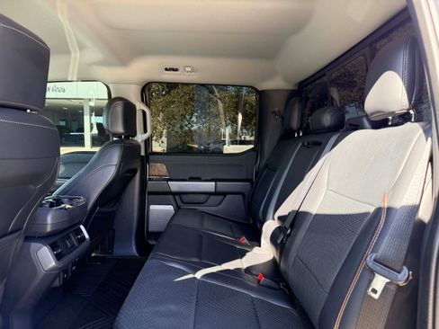 Used 2021 Ford F150 Lariat w/ Max Trailer Tow Package image 13