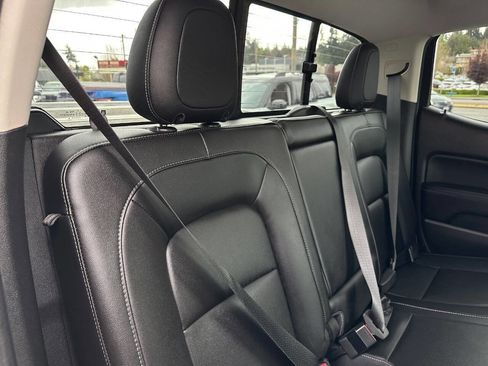 Used 2016 GMC Canyon SLT image 25