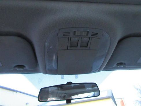 Used 2013 Toyota Corolla LE image 16