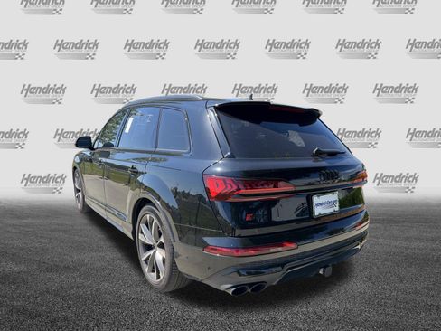 Used 2023 Audi SQ7 Prestige AWD/4WD image 8