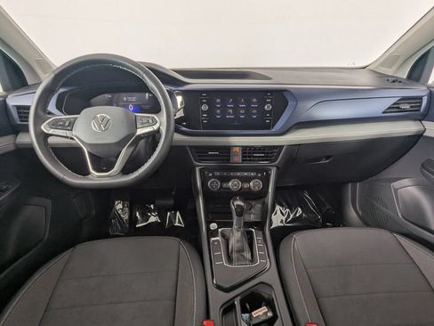 Used 2024 Volkswagen Taos SE FWD image 15