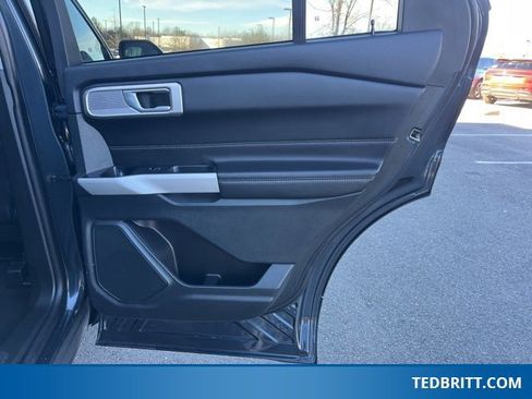 Certified 2024 Ford Explorer XLT w/ Equipment Group 202A image 21
