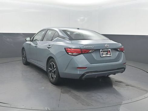 Used 2025 Nissan Sentra SV FWD image 28