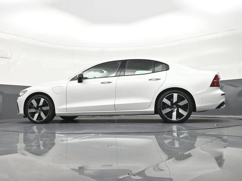 Certified 2024 Volvo S60 T8 Plus AWD/4WD image 26