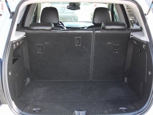 Used 2022 Chevrolet Trax LT w/ LT Convenience Package FWD image 27