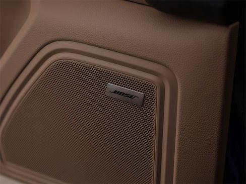 Used 2025 Porsche Macan image 29