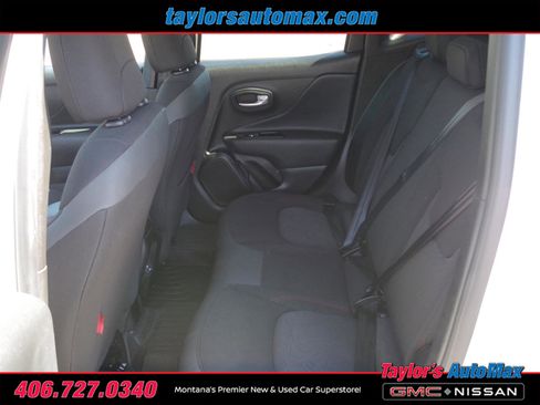 Used 2023 Jeep Renegade Trailhawk AWD/4WD image 5
