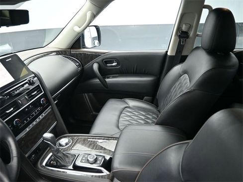 Used 2024 Nissan Armada Platinum w/ Captain's Chairs Package image 17