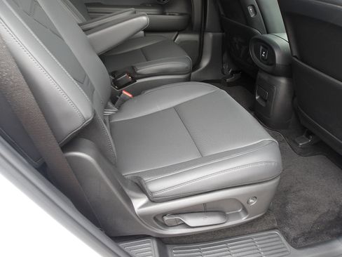 Certified 2026 Hyundai Palisade XRT Pro image 11