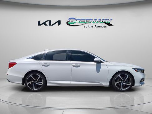 Used 2019 Honda Accord Sport image 7