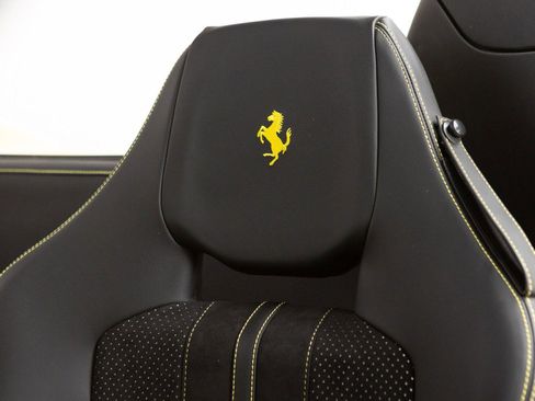 Certified 2021 Ferrari F8 Tributo RWD image 67