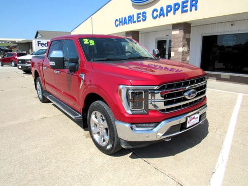 Used 2023 Ford F150 Lariat w/ Equipment Group 502A High image 3