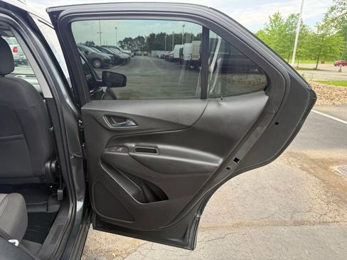 Used 2018 Chevrolet Equinox LT w/ Sun & Infotainment Package FWD image 42