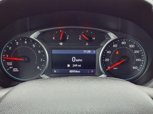 Used 2019 Chevrolet Equinox Premier AWD/4WD image 16