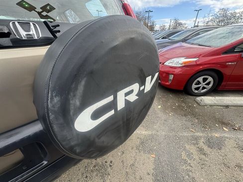 Used 2006 Honda CR-V LX image 11