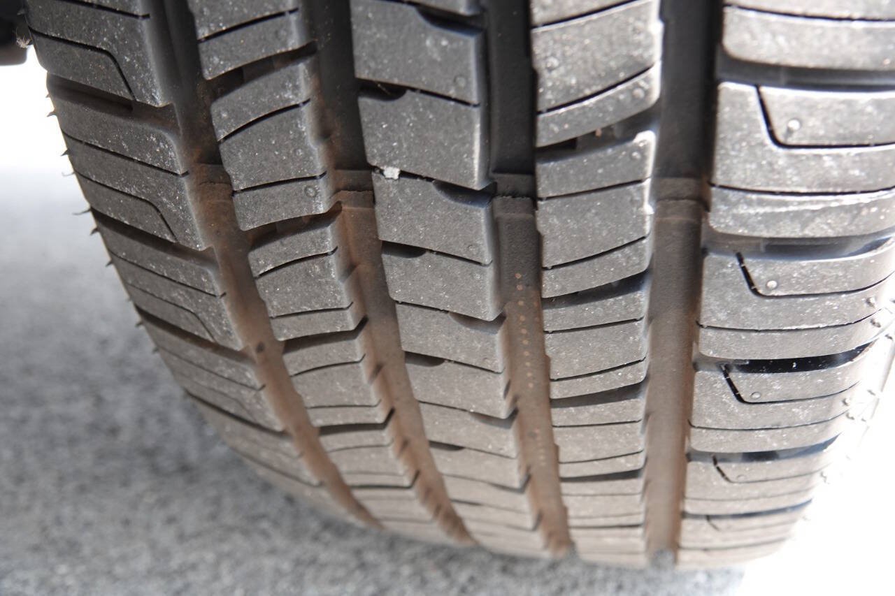 Used 2005 Honda CR-V EX image 67