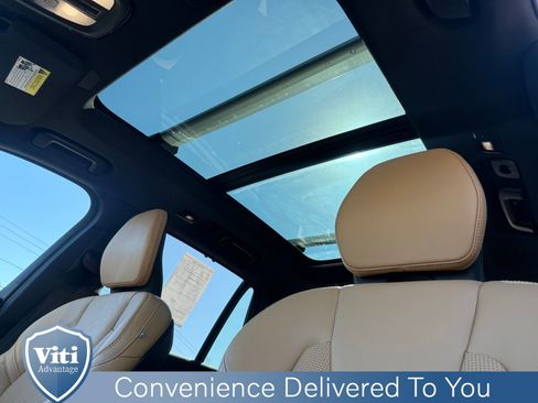 Certified 2023 Volvo XC90 T8 Ultimate w/ Protection Package Premier image 19