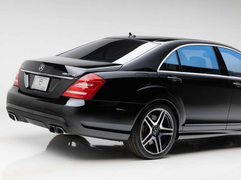 Used 2012 Mercedes-Benz S 63 AMG image 35