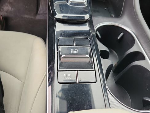 Used 2022 Hyundai Sonata SE FWD image 13