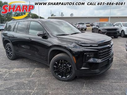 Used 2024 Chevrolet Traverse LT w/ Midnight/Sport Edition