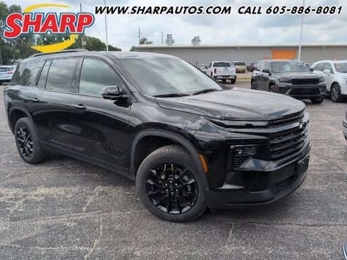 Used 2024 Chevrolet Traverse LT w/ Midnight/Sport Edition AWD/4WD image 1