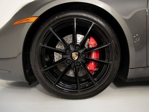 Certified 2022 Porsche 911 Carrera 4S image 14