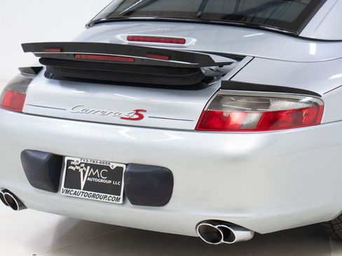 Used 2003 Porsche 911 Carrera 4 image 23