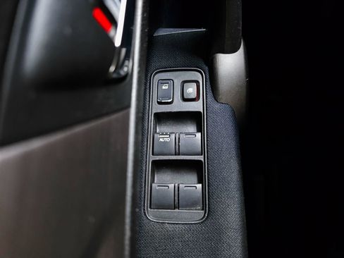 Used 2010 Honda CR-V EX image 21