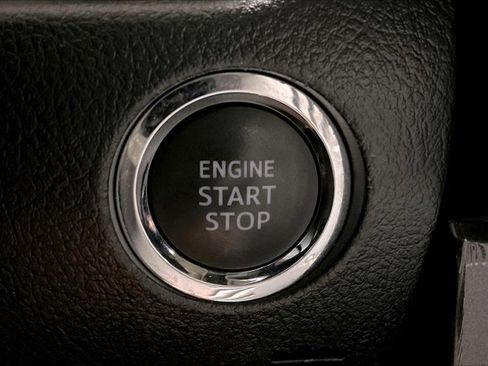 Certified 2024 Toyota 4Runner TRD Off-Road Premium AWD/4WD image 37