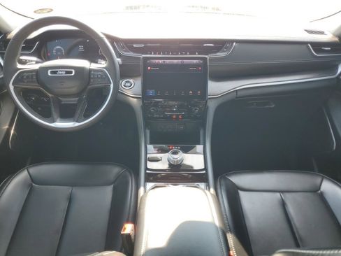 Used 2023 Jeep Grand Cherokee L Limited image 6